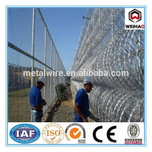 razor barbed wire for fencing of residences